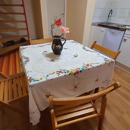 Nyaraló In - Balaton 18989 Keszthely