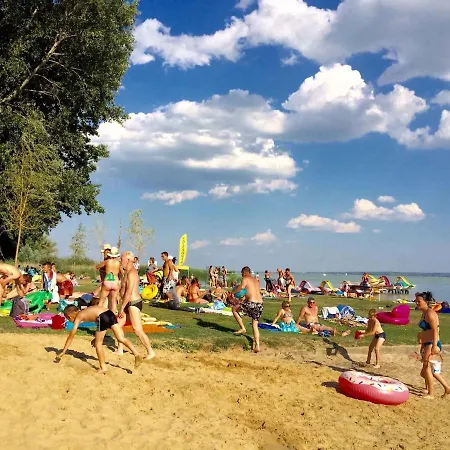 In - Balaton 18989 Nyaraló *